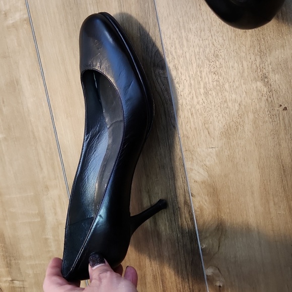 Stuart Weitzman black leather pumps size 7N made in Spain classic - Picture 7 of 15